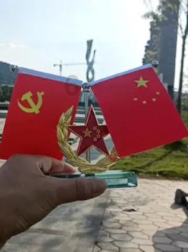 嘴唇总是干裂起皮，怎么办？